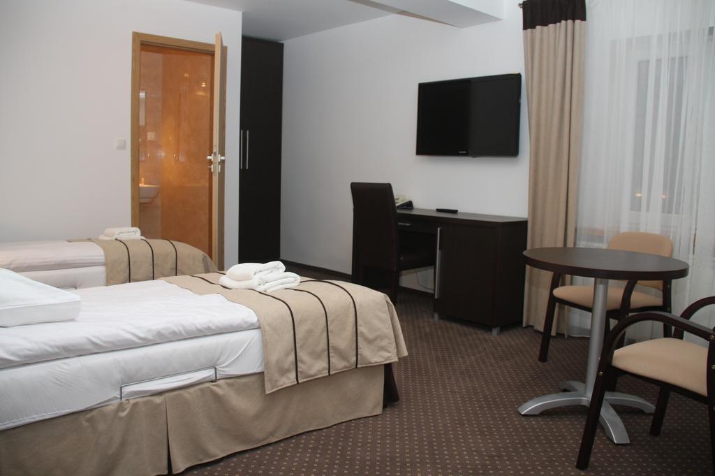 Kuklowka Conference Radziejowice Chambre photo