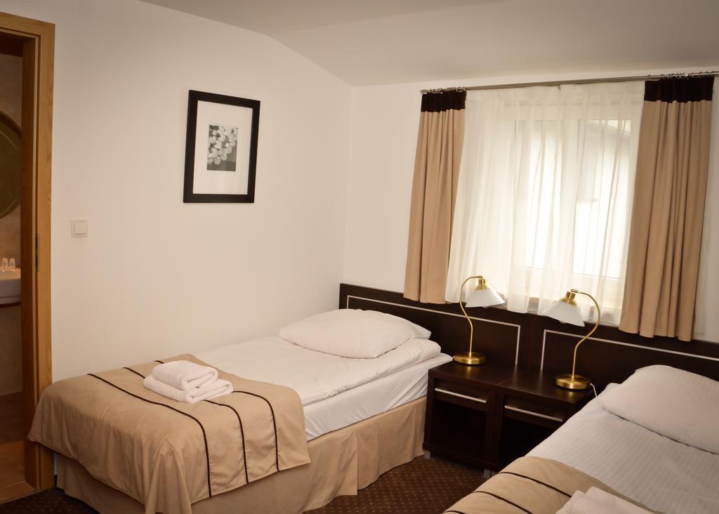 Kuklowka Conference Radziejowice Chambre photo